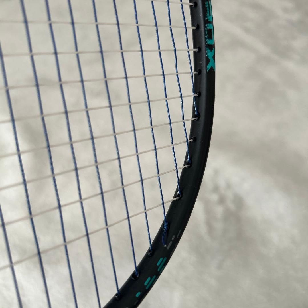ヨネックス バドミントン アストロックス88Dプロ 4U6番ヒビあり