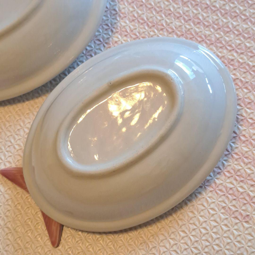 魚型陶器皿 白とピンクのセット　おさしみ皿　刺身　プレート　2個