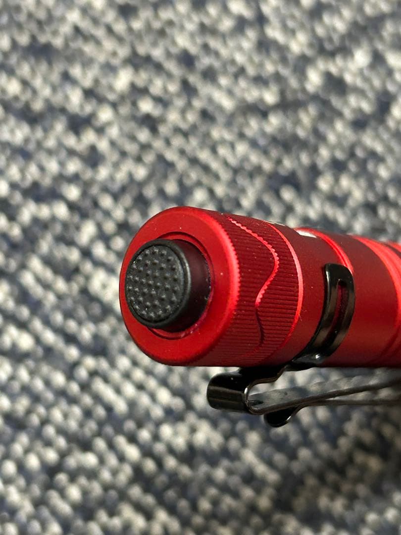 OLIGHT (オーライト) i5R EOS レッド