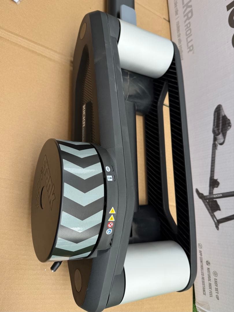 WAHOO（ワフー）KICKR ROLLR トレーニング用ローラー台