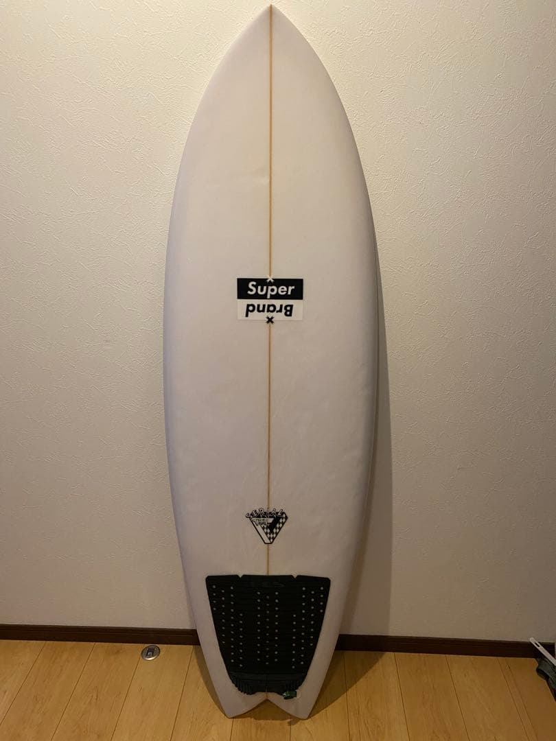 Super brand ショートボード 5'7\" シリアルトライ
