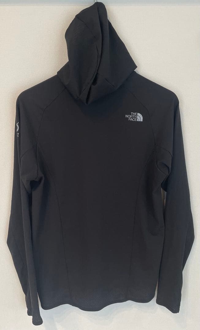 ザノースフェイス Flyweight Versa Hoodie NL72070