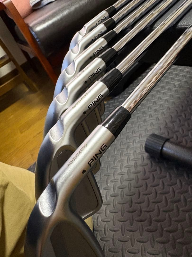 ほぼ新品　PING i230 アイアンセット 5-9 W