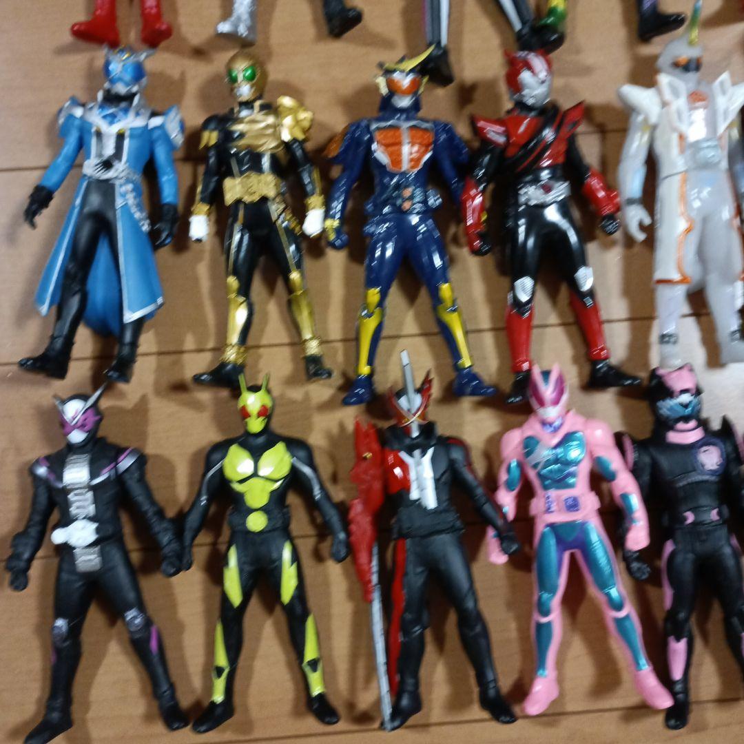 仮面ライダーソフビ52体