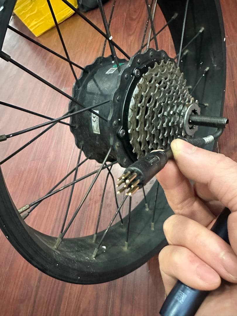 ブロンクスバギー初期モデルリアモーター20x4.0bafang36v350w