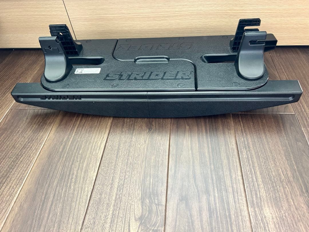 STRIDER バランスバイク用スタンド ブラック　箱付き