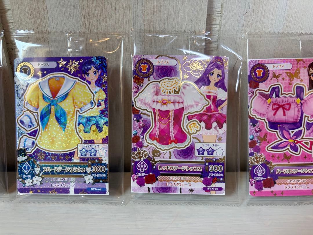 セブンイレブン　アイカツ　カード　ポップ付き　コンプリートセット