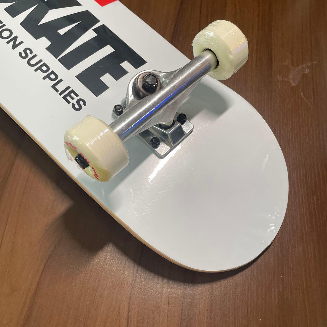 SLYDE GOSKATE スケートボード ホワイト8インチ