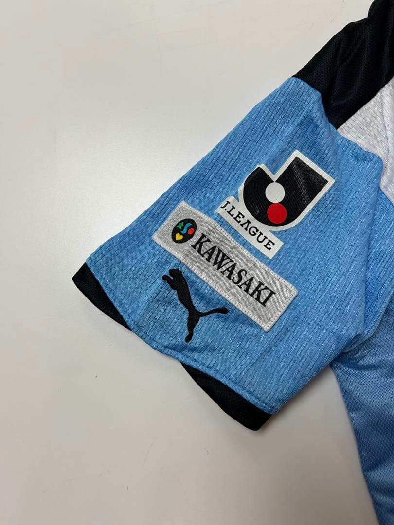 川崎フロンターレ　Puma サッカーシャツ　稲本潤一　サイン入り　150サイズ