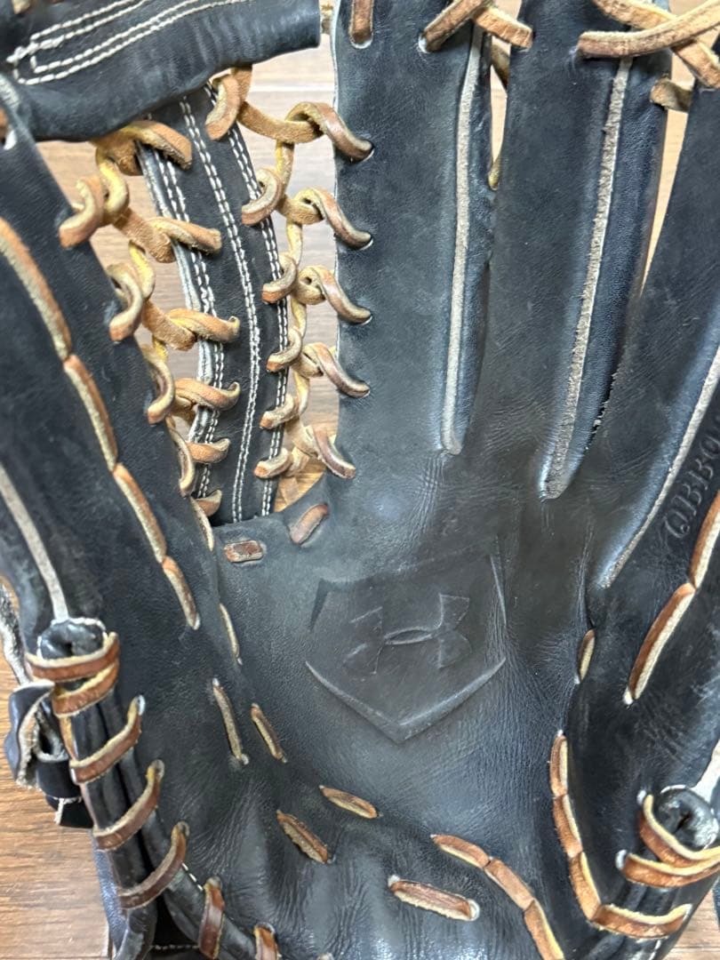 アンダーアーマー 硬式 グローブ 外野用