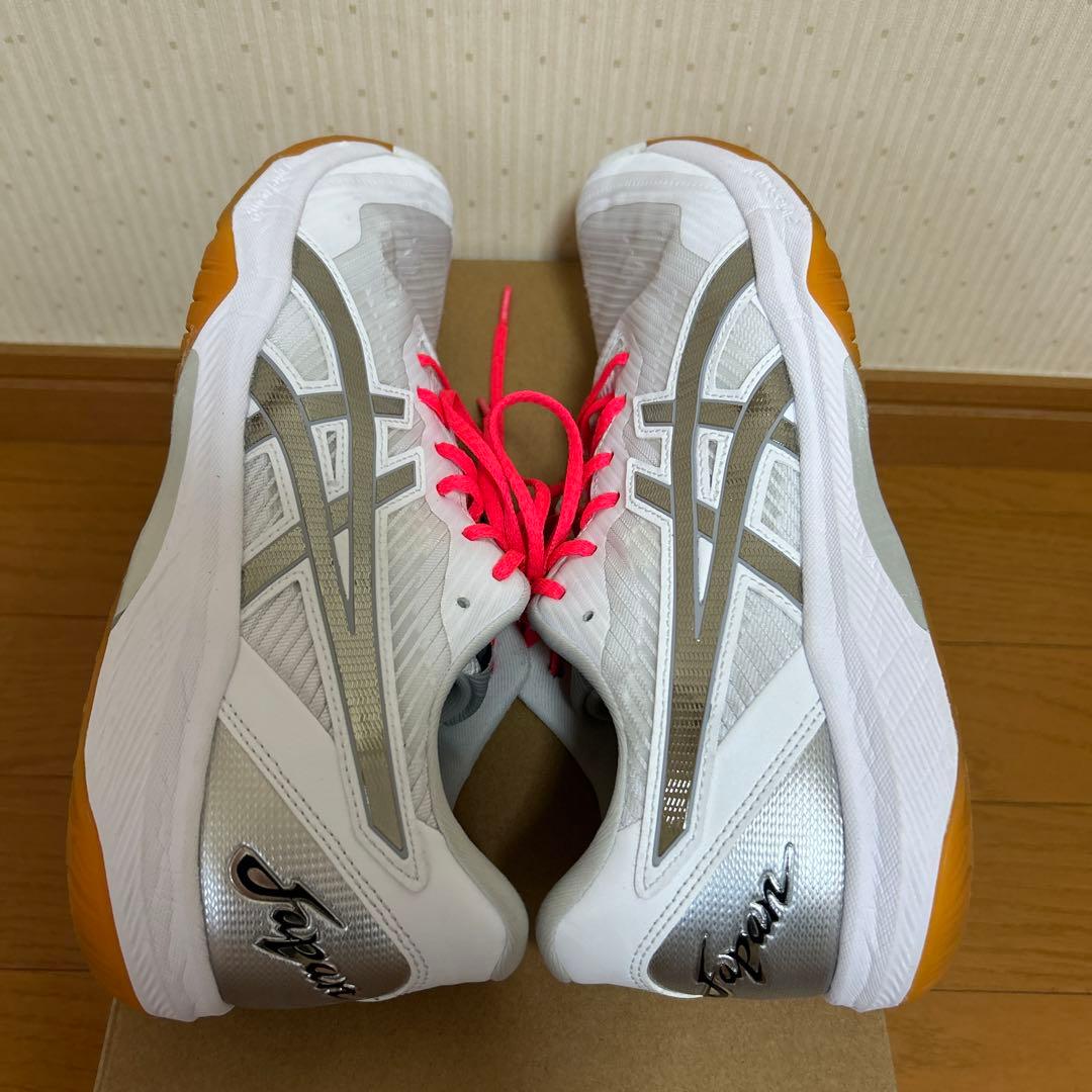 アシックスバレーシューズ（27センチ）