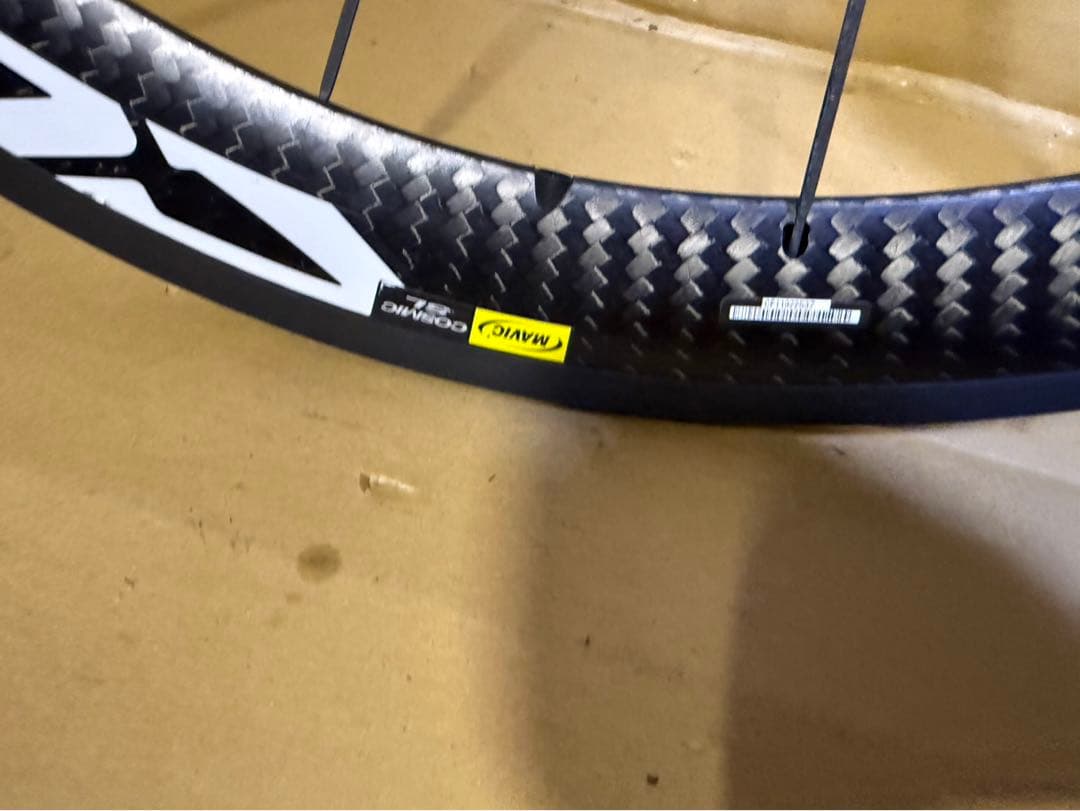 MAVIC COSMIC CARBON SL クリンチャー　カーボンホイール