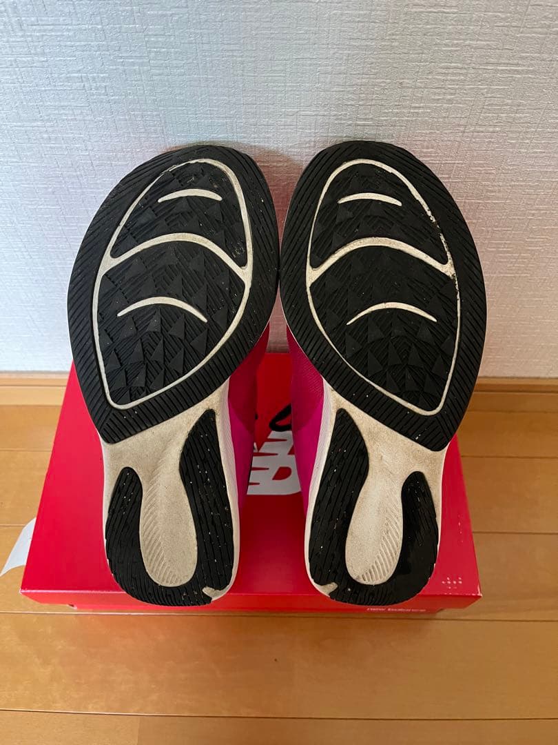 new balance　スニーカー　２５.５