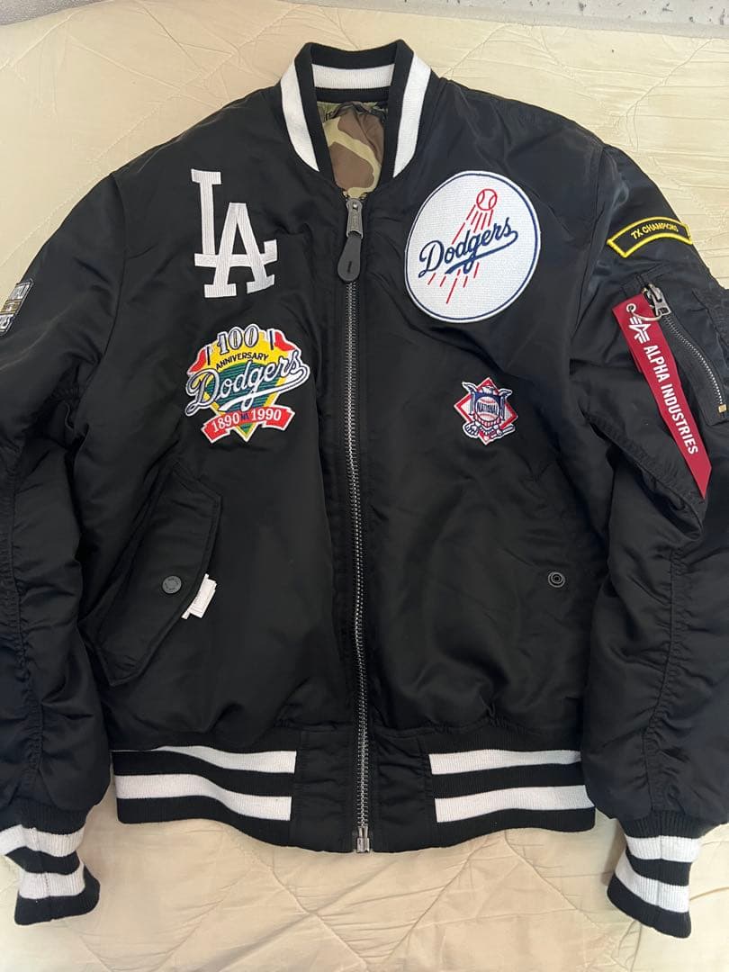 MA-1【NewEra×Alpha×MLB】 海外限定　ボンバージャケット