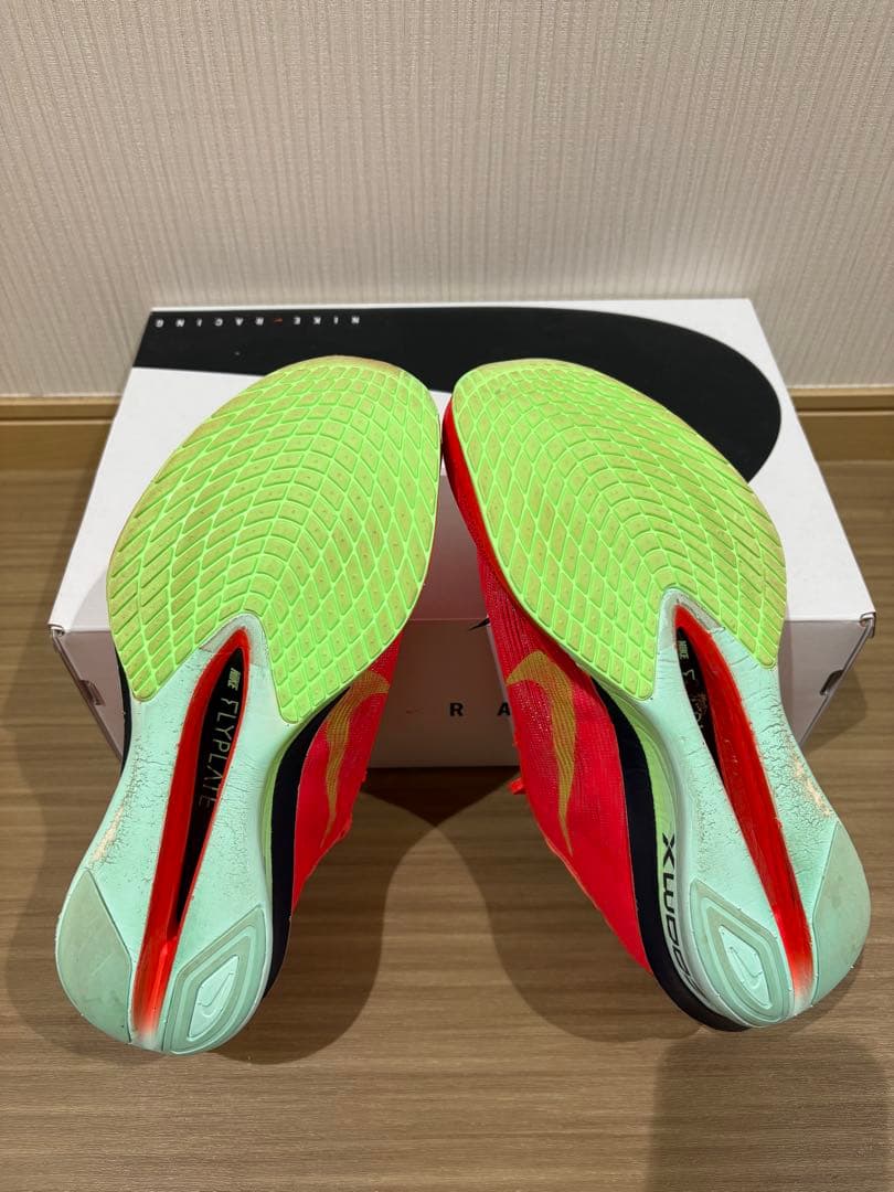 NIKE ヴェイパーフライ4 next% 25.5
