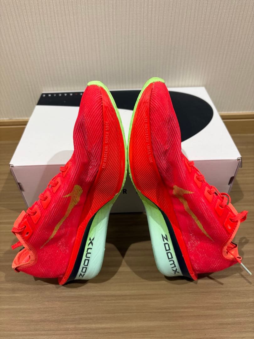 NIKE ヴェイパーフライ4 next% 25.5