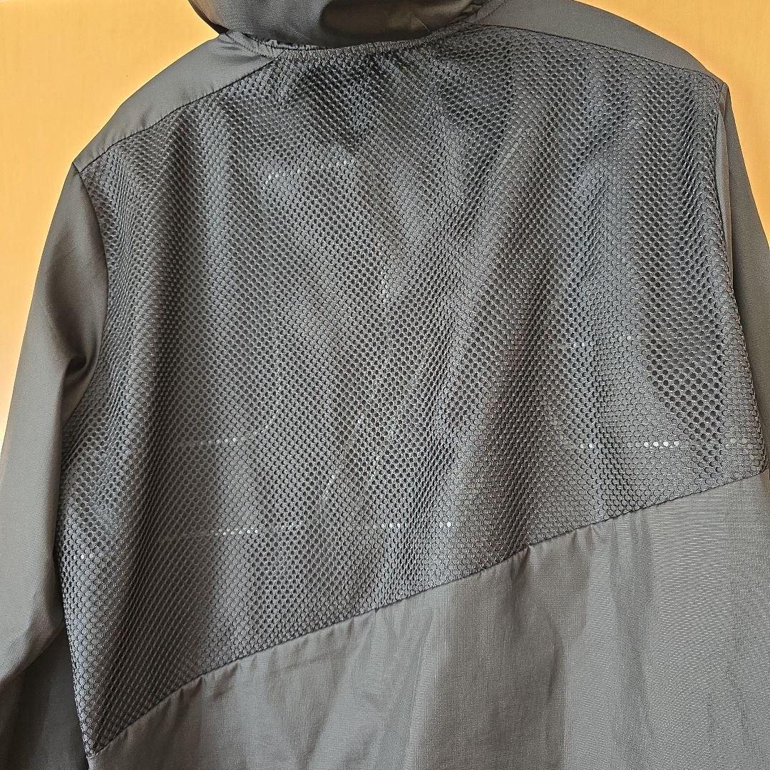 UNDER ARMOUR　アンダーアーマー　　　　　　　ウインドブレーカー　上下