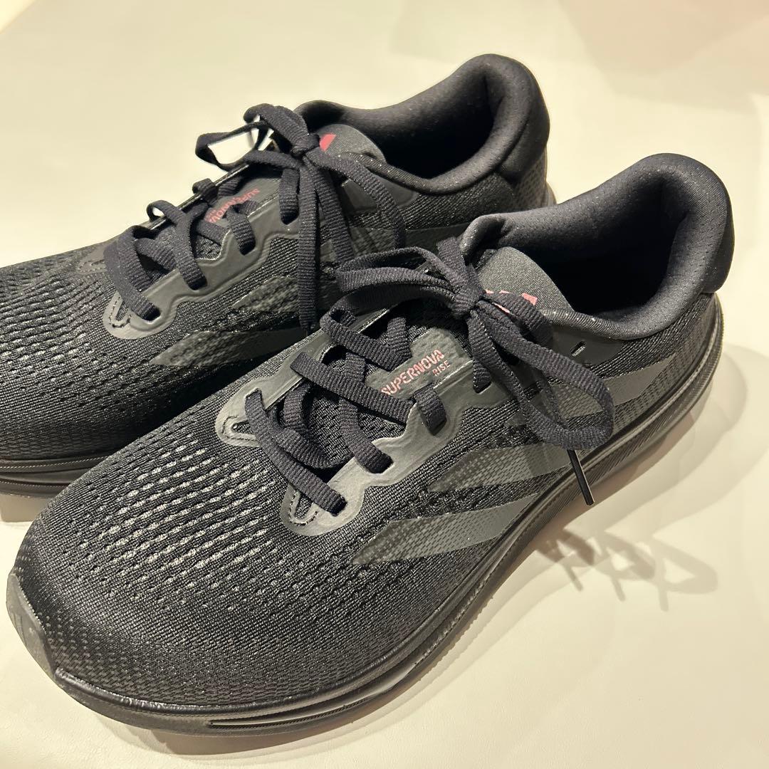 ランニングシューズadidas Supernova rise 27.5cm