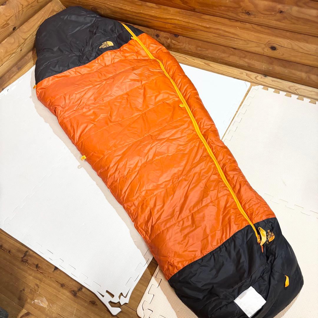 【美品】THE NORTH FACE GOLD KAZOO 寝袋　シュラフ