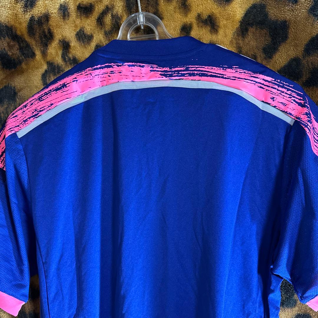 新品　世界１エンブレム　L size サッカー　football なでしこ