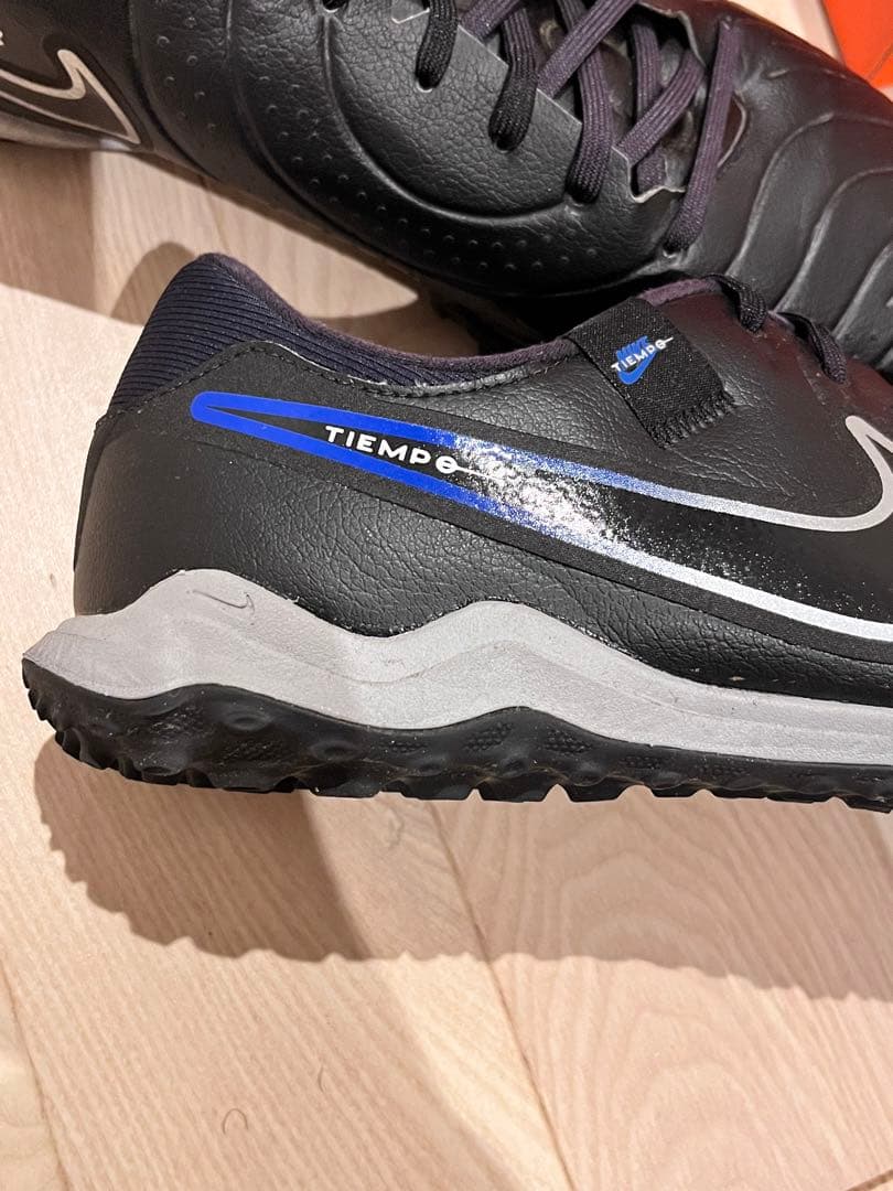 Nike Tiempo サッカーシューズ 黒