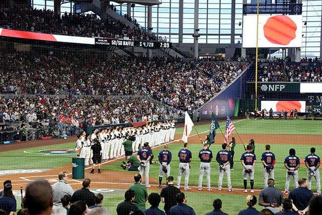 MIZUNOミズノ日本野球2023WBC優勝記念　ピンバッジセット　新品未使用品