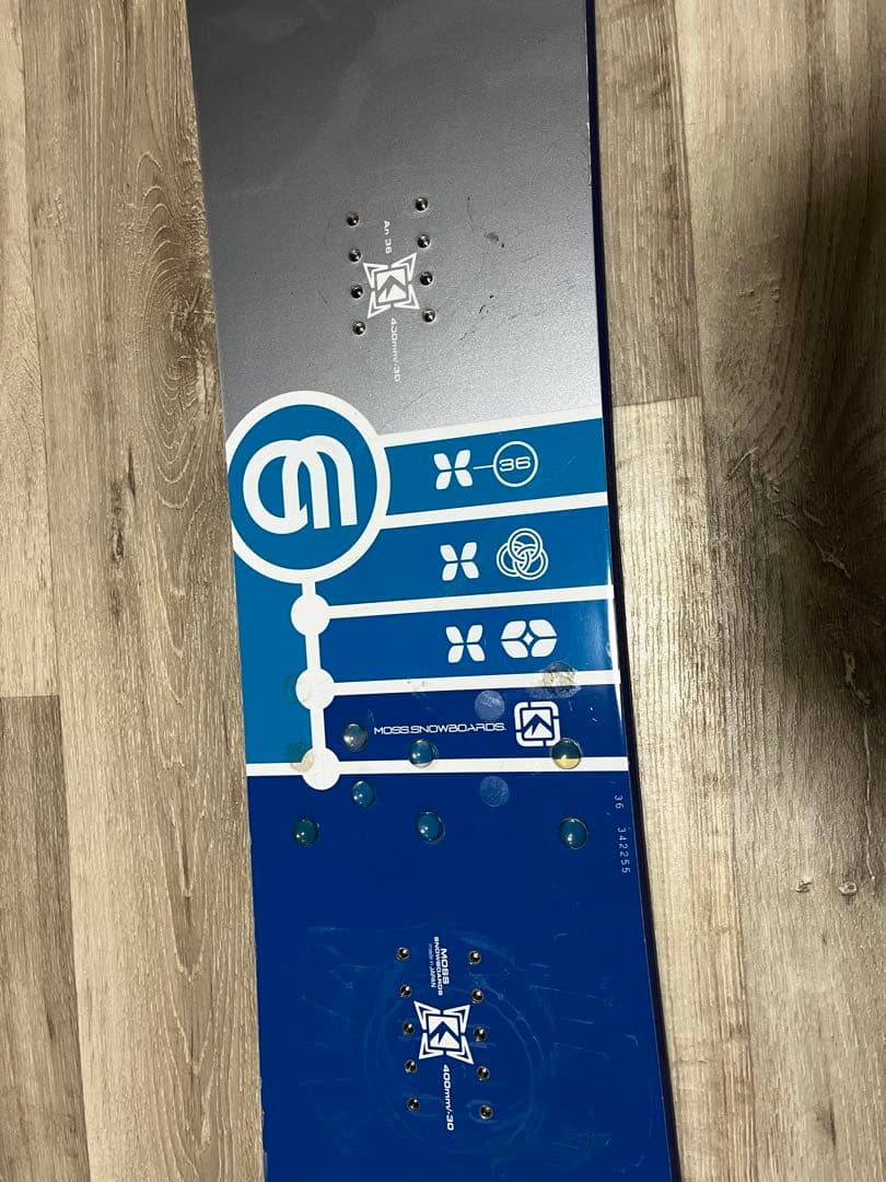 Kuro 　MOSS(モス). An 36 MOSS BOARD