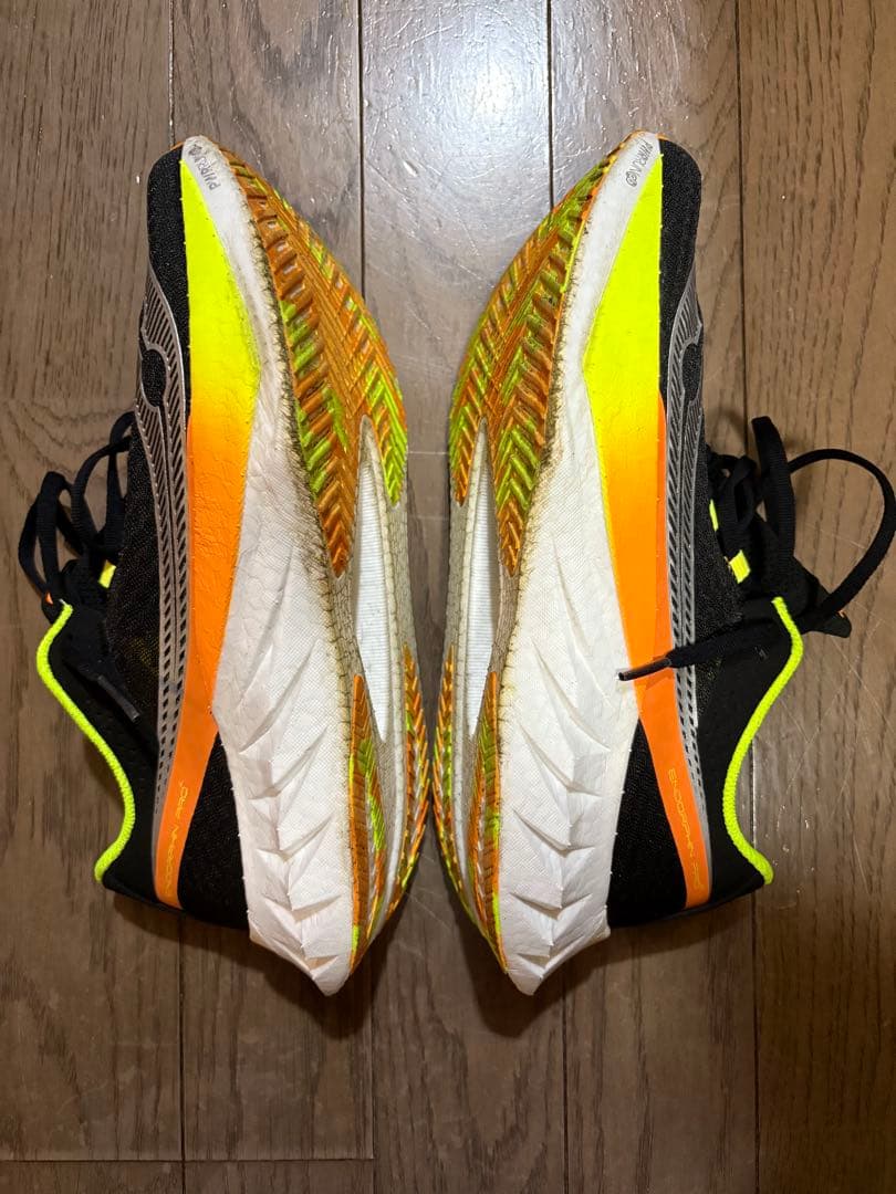 Saucony ランニングシューズ