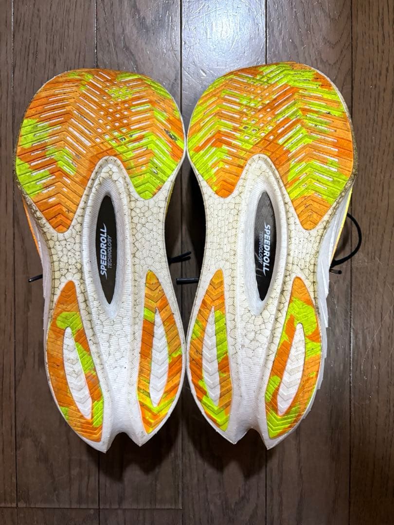 Saucony ランニングシューズ