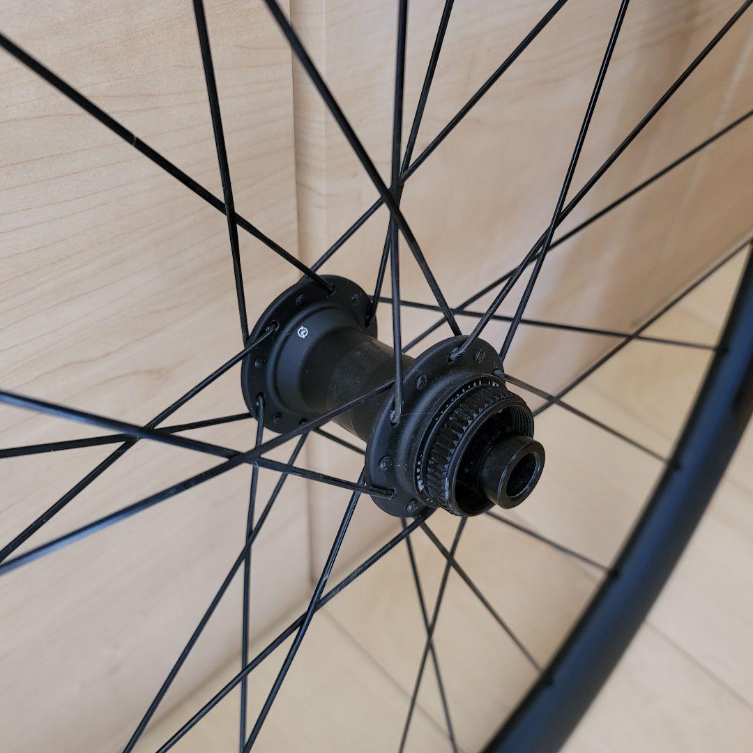 Bontrager Aeolus Elite 50 disc カーボンホイール