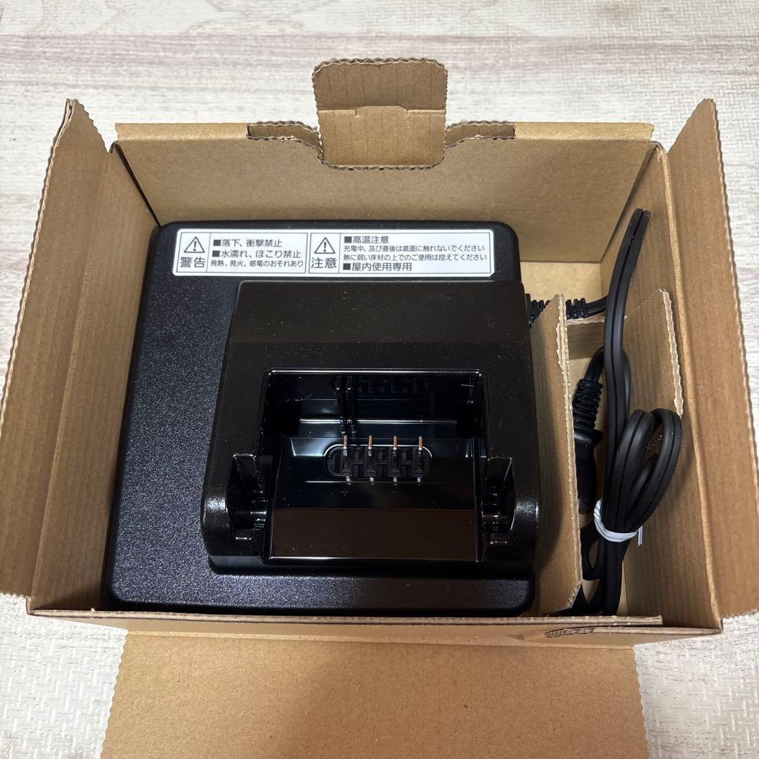Panasonic製電動自転車用充電器