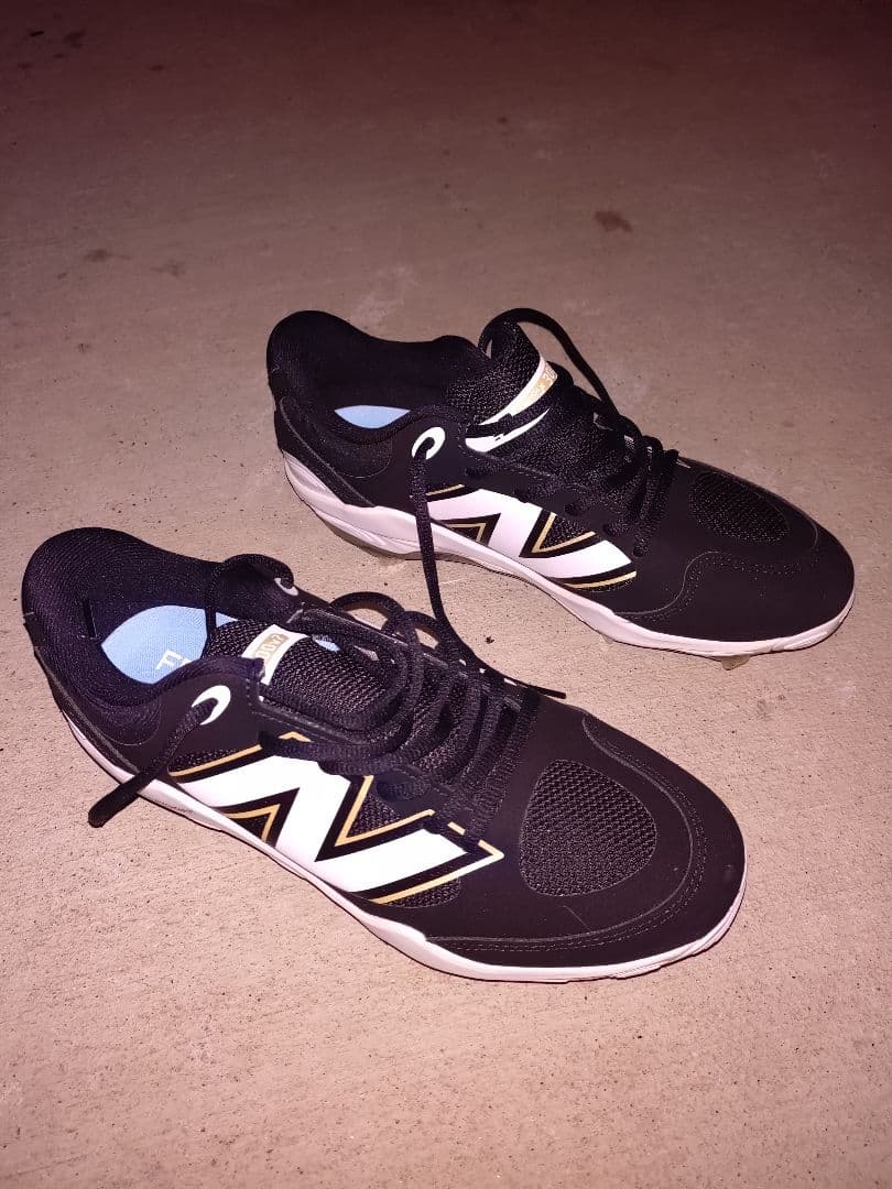 New Balance Fresh Foam スパイクシューズ