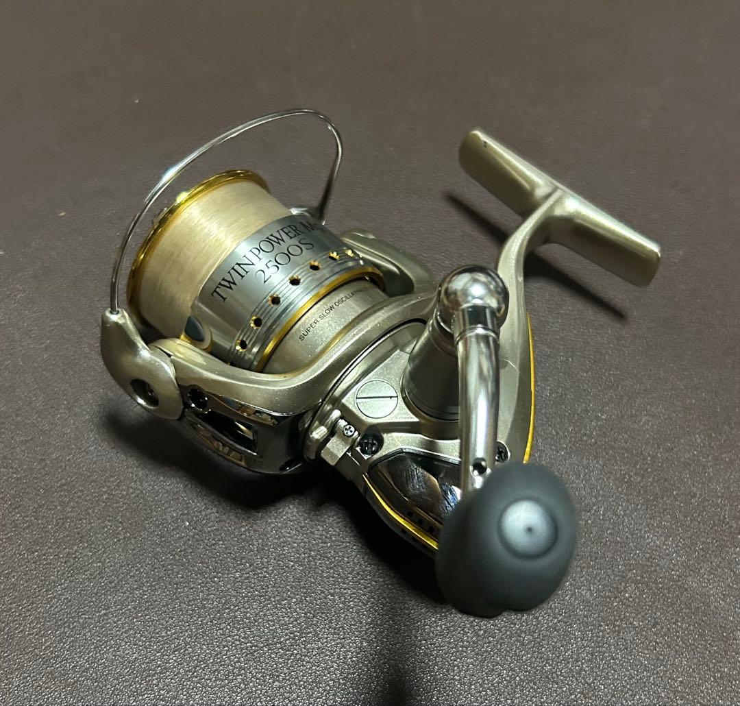 シマノ　shimano ツインパワー　2500s mg