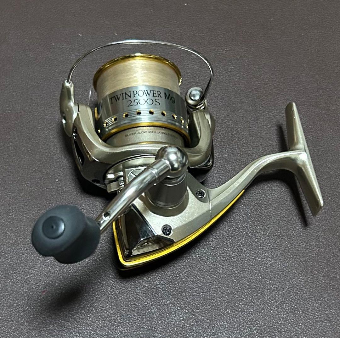 シマノ　shimano ツインパワー　2500s mg