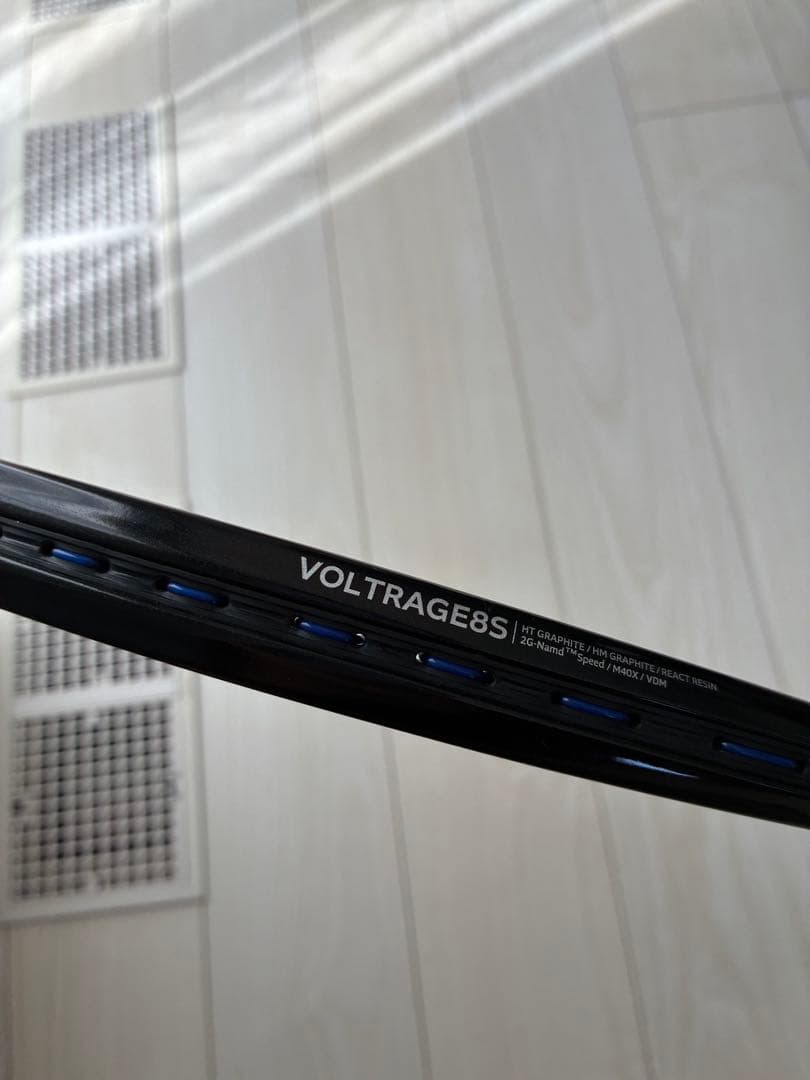 YONEX ボルトレイジ8sプレミアムカスタム　ネームなし