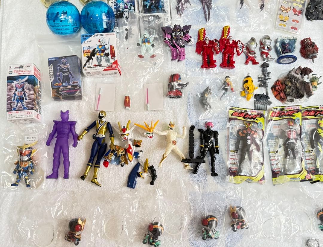 ウルトラマン/仮面ライダー /ガンダム /ウォータリアン　エイリアン　まとめ売り