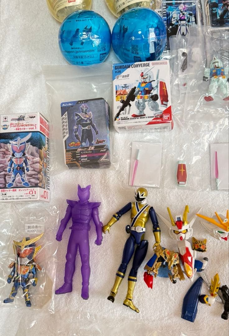 ウルトラマン/仮面ライダー /ガンダム /ウォータリアン　エイリアン　まとめ売り