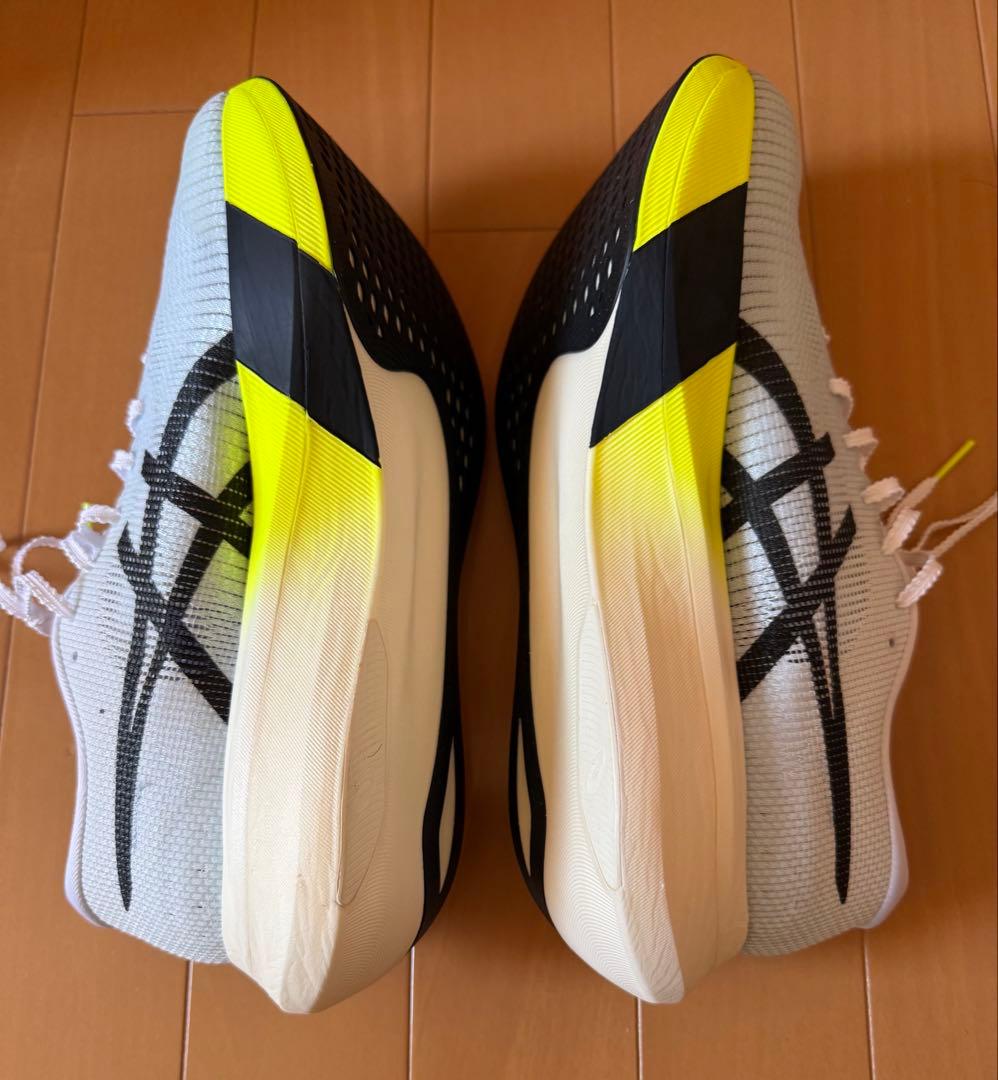 【新品未使用】ASICSメタスピードエッジパリ　28cm