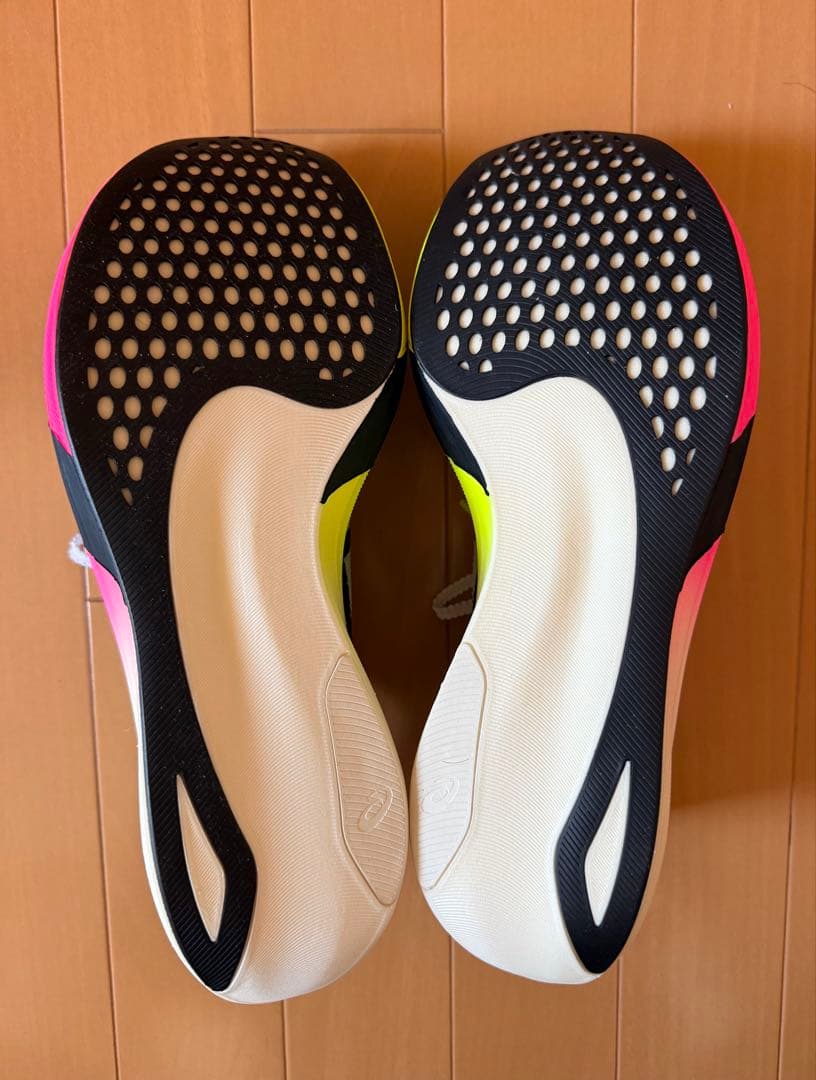 【新品未使用】ASICSメタスピードエッジパリ　28cm