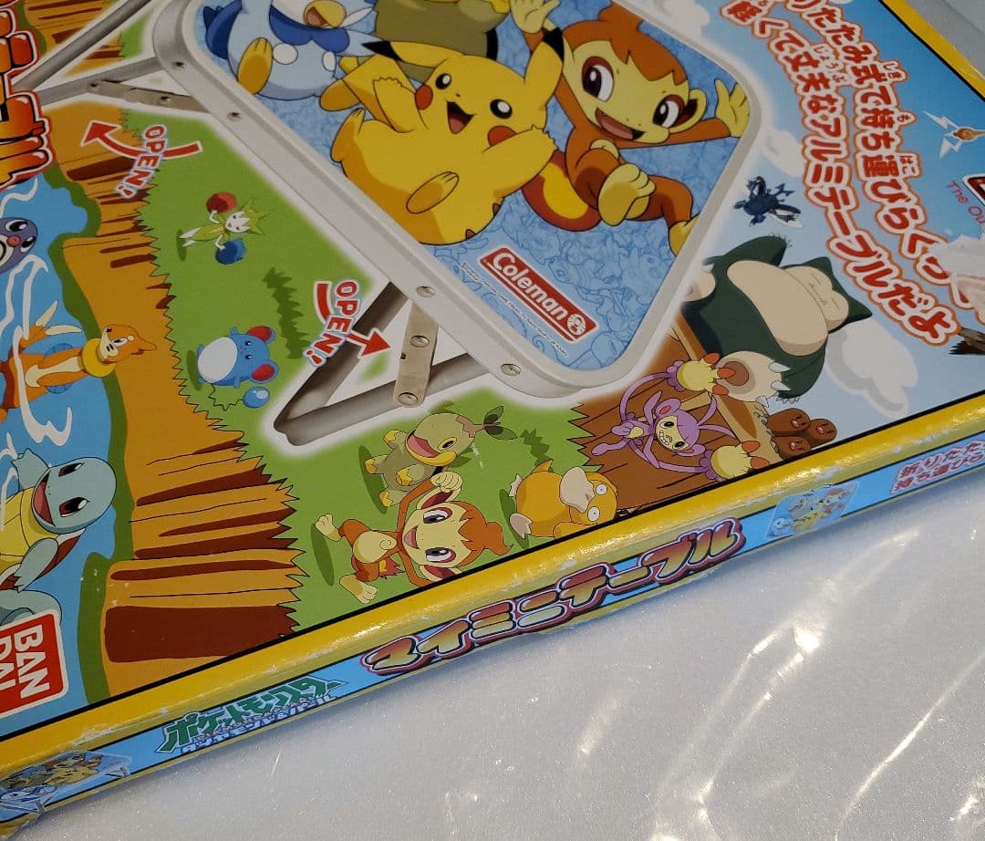 メルカリ便送料込♪ポケモン　テーブル　コールマン