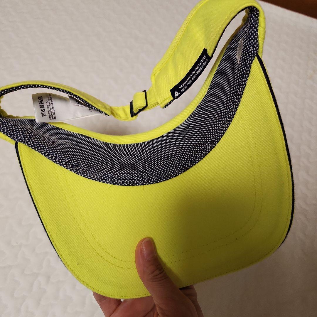 ADIDAS ゴルフウェア上下セットにサンバイザー