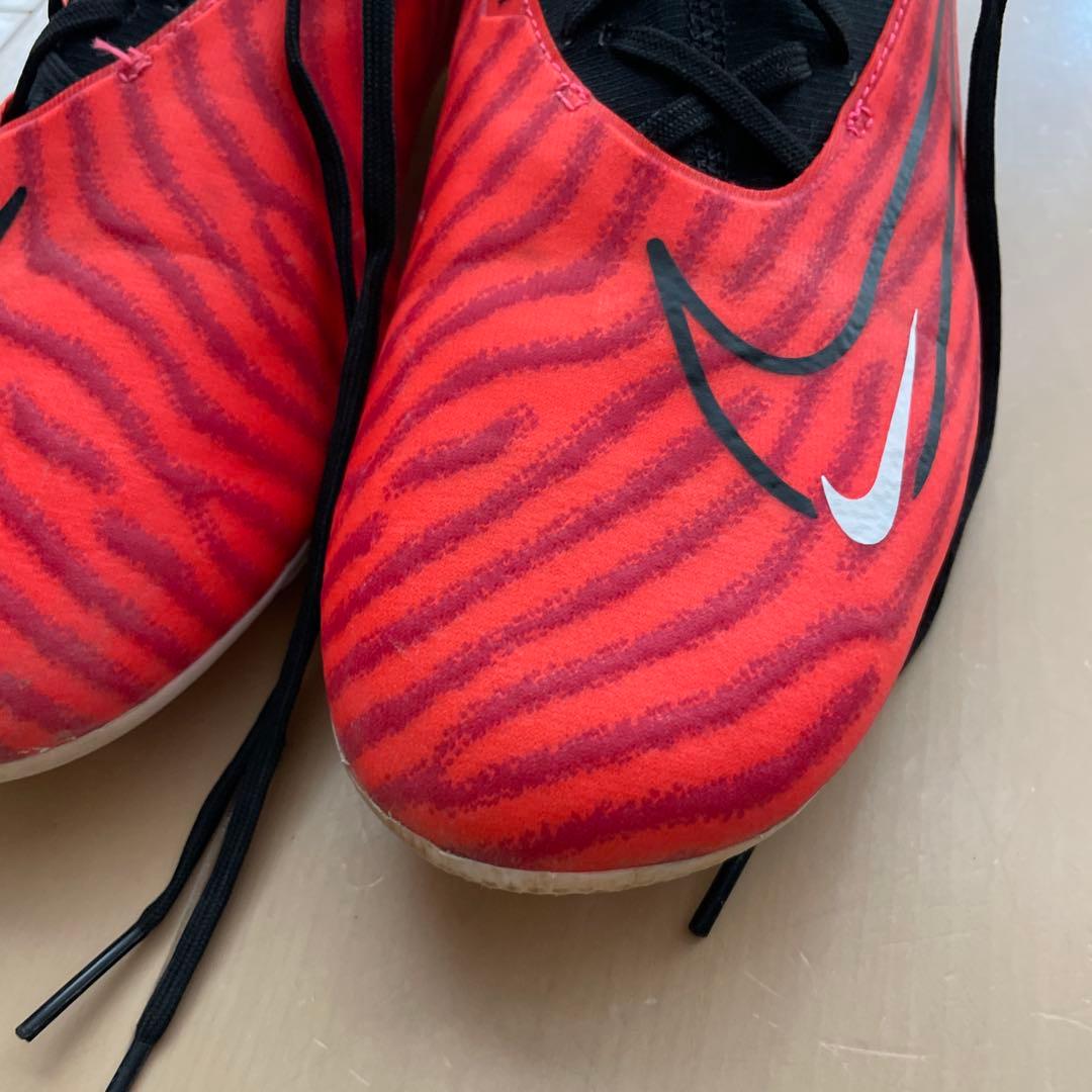 NIKE サッカー　スパイク　赤