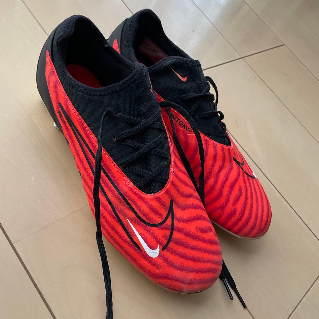NIKE サッカー　スパイク　赤
