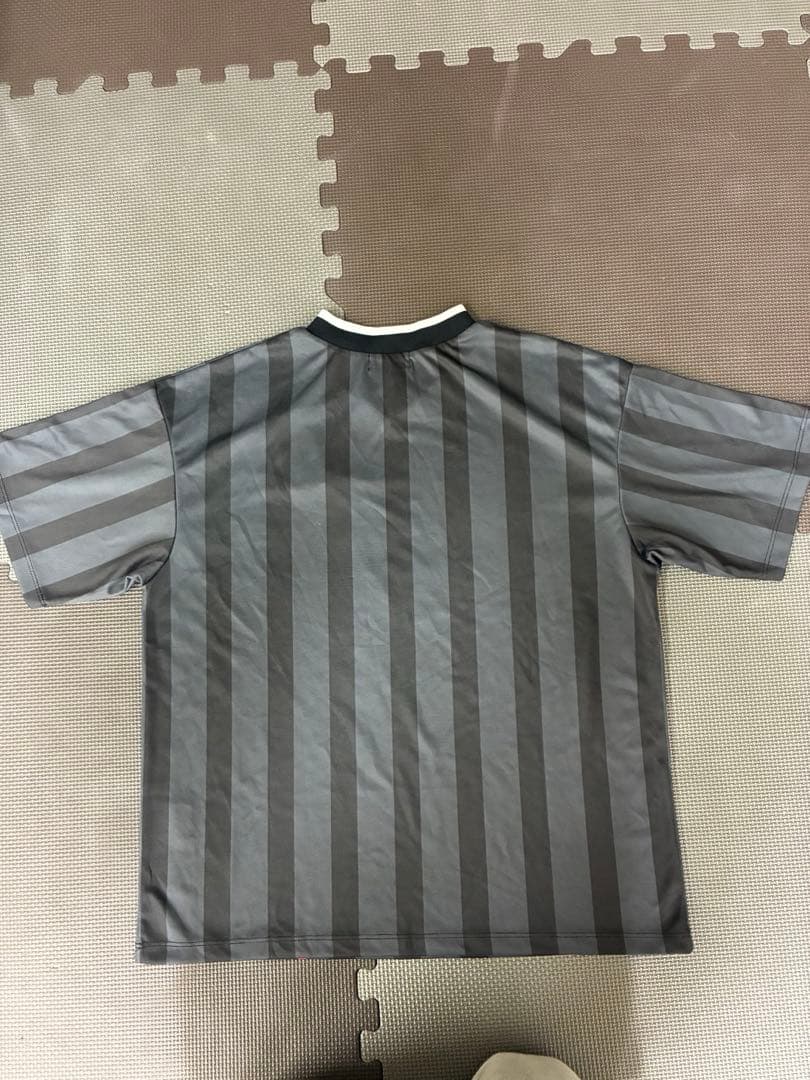 atmos pink × Umbro サッカージャージ