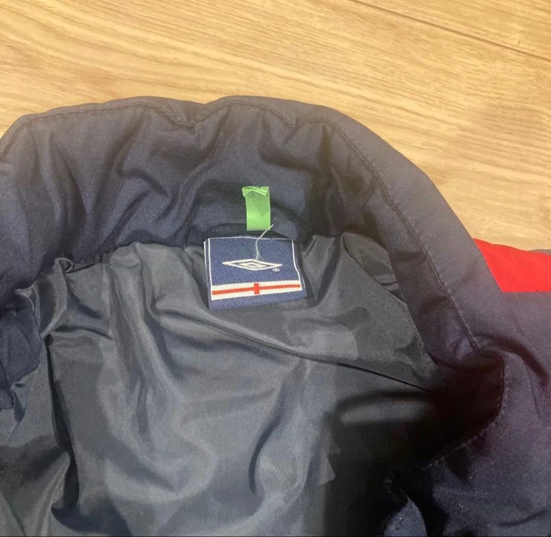 【年末価格】UMBRO イングランド代表 中綿ジャケット L ネイビー ダウン