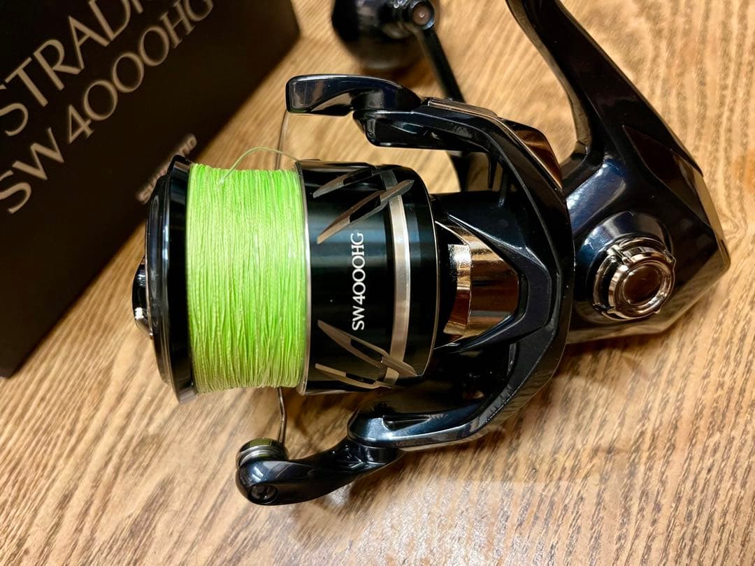 24 SHIMANO STRADIC SW4000HG リール