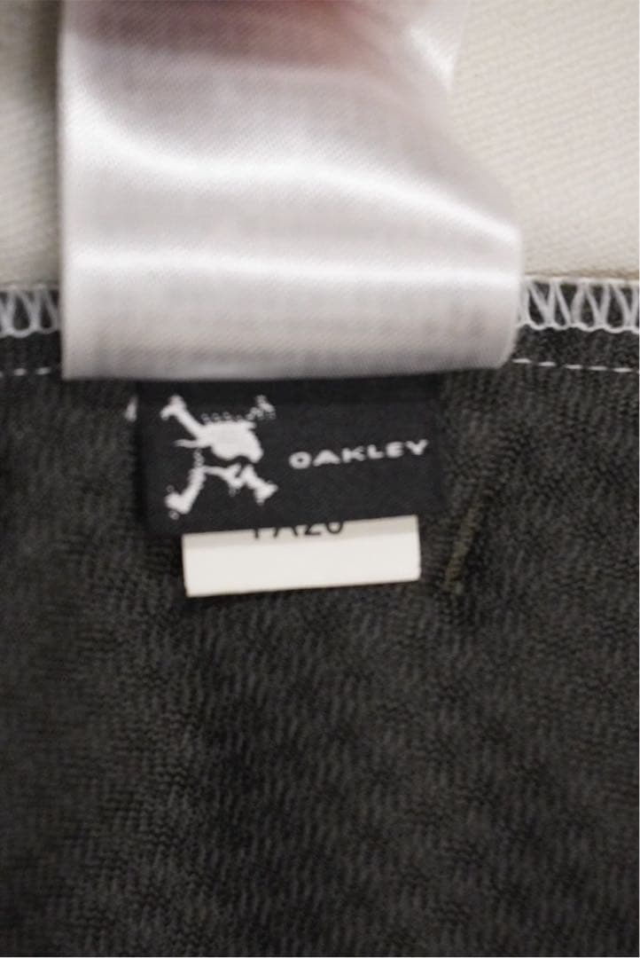 Oakley フード付きゴルフウェア