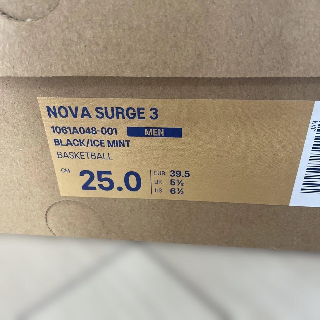 asics NOVASURGE 3 ブラック/アイスミント 25.0cm