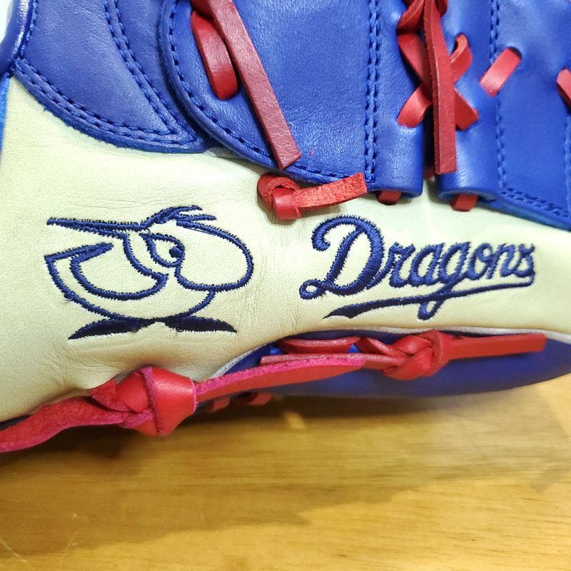 ミズノ 名古屋ドーム 記念グラブ 5選手サイン刻印 Mizuno 軟式グローブ