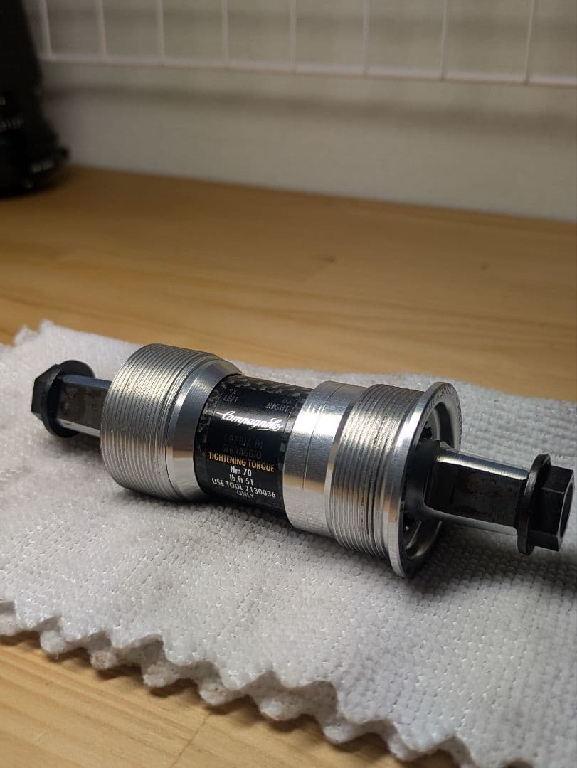 Campagnolo Record ボトムブラケット